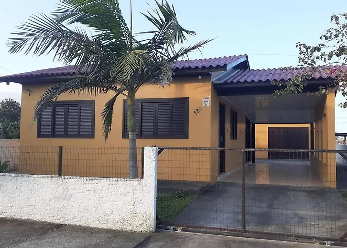 Casa Proximo Ao Mar, 100 Mts
