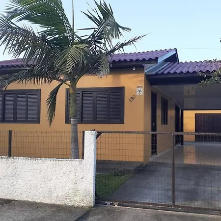 Casa Proximo Ao Mar, 100 Mts Villa Arroio do Silva Exterior photo