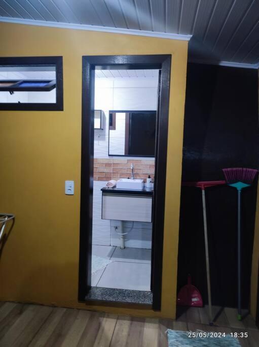 Casa Proximo Ao Mar, 100 Mts Holiday home Arroio do Silva